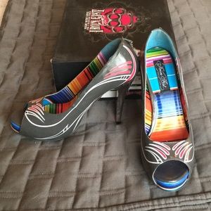 Iron fist pinstripe pumps